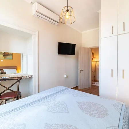 Contessa Di Corfu I Apartment *
